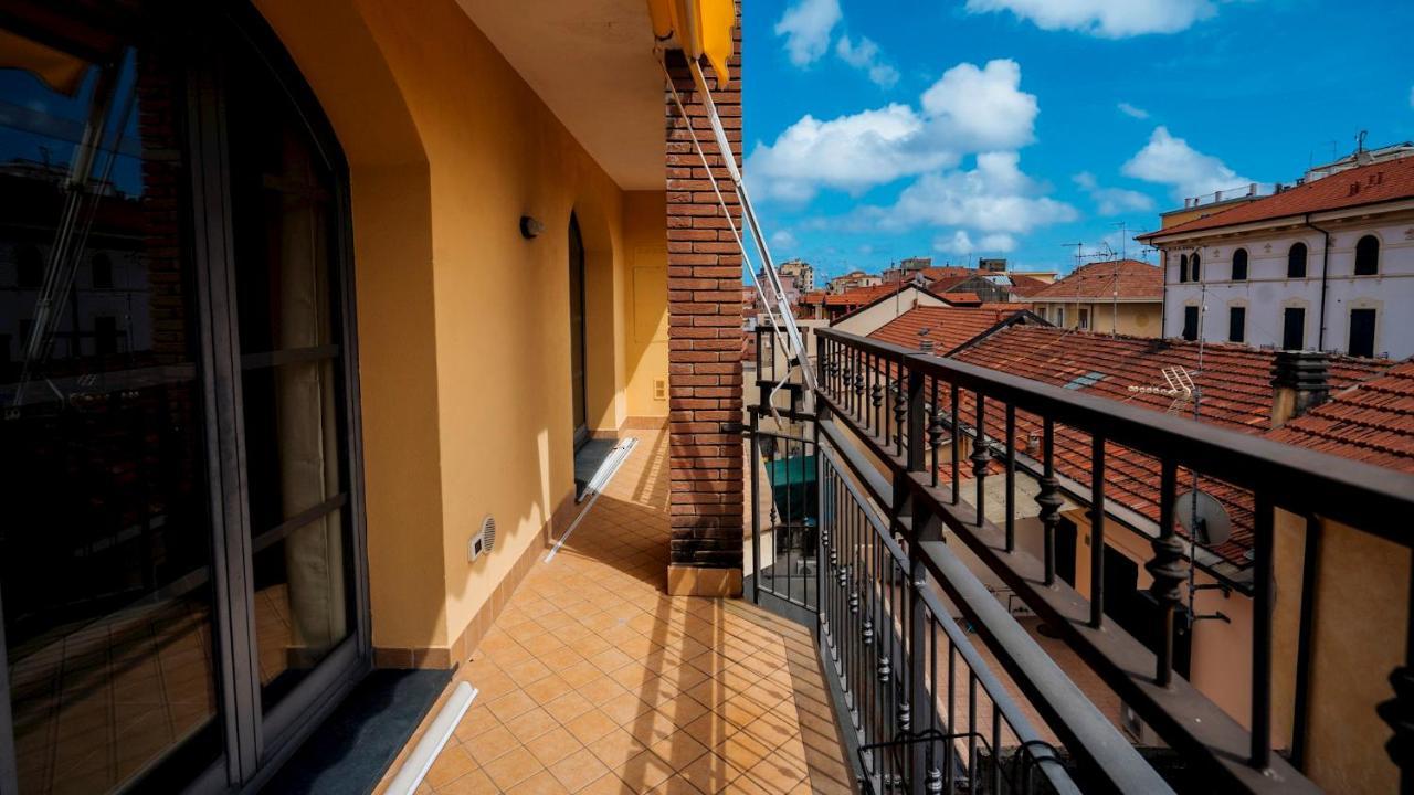 Apartmán Dei Mille 31 B Albenga Exteriér fotografie