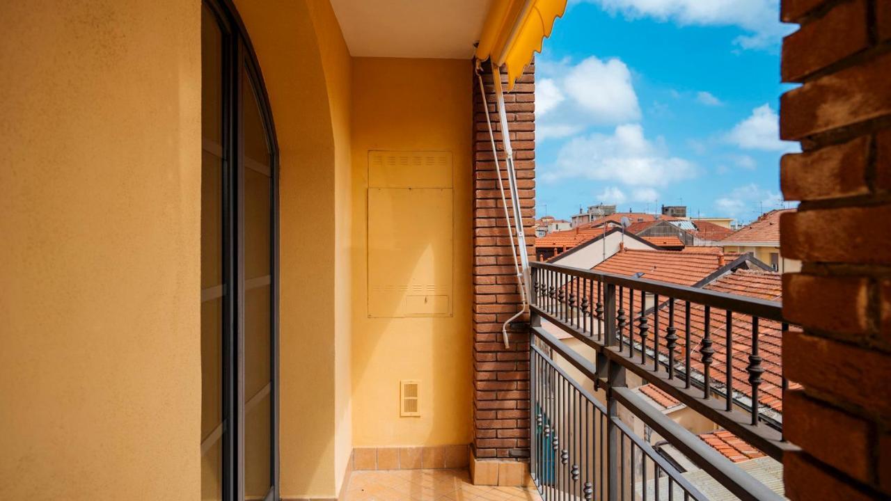 Apartmán Dei Mille 31 B Albenga Exteriér fotografie