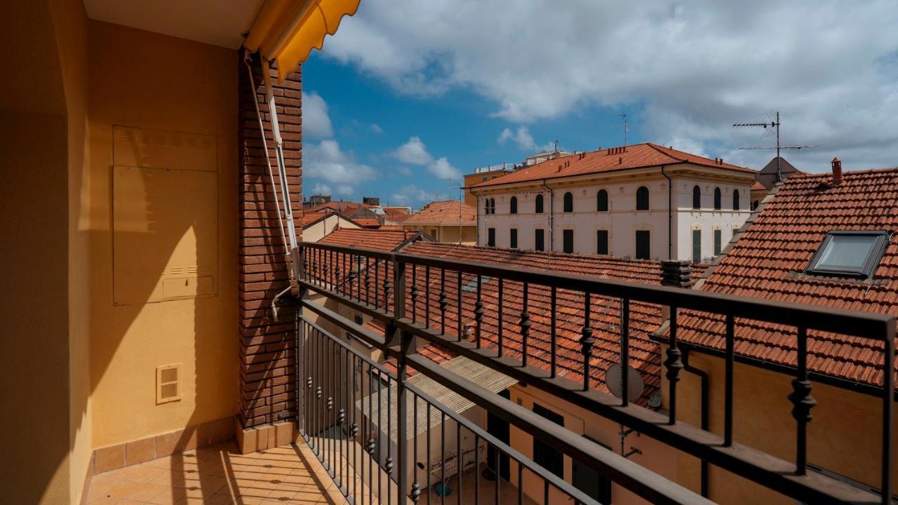 Apartmán Dei Mille 31 B Albenga Exteriér fotografie