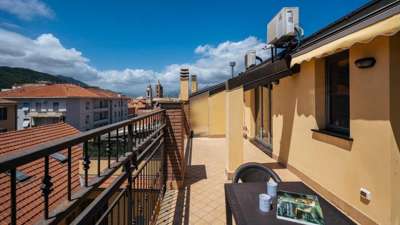 Apartmán Dei Mille 31 B Albenga Exteriér fotografie
