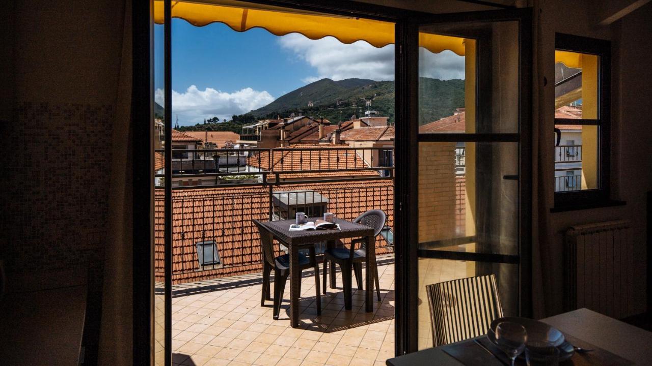 Apartmán Dei Mille 31 B Albenga Exteriér fotografie
