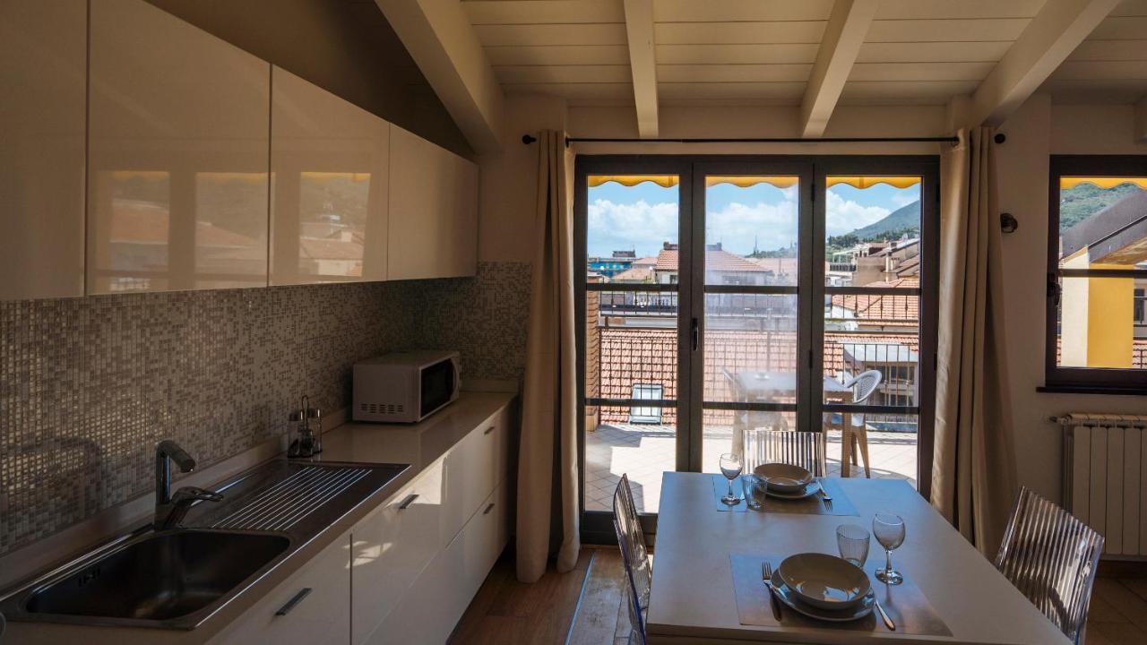 Apartmán Dei Mille 31 B Albenga Exteriér fotografie